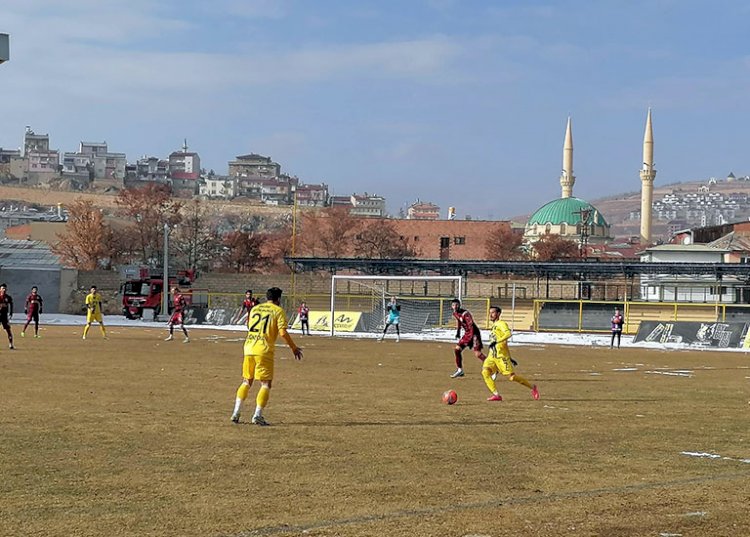 Bayburt Özel İdare spor Genç Osman’da 3 puanla başladı.