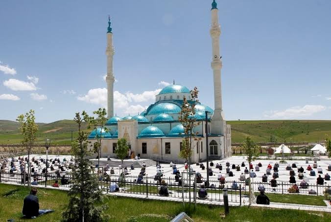 Mustafa Köseoğlu, vefatının 3. yılında Bayburt'ta 25 camide okutulacak mevlidi şeriflerle anılacak