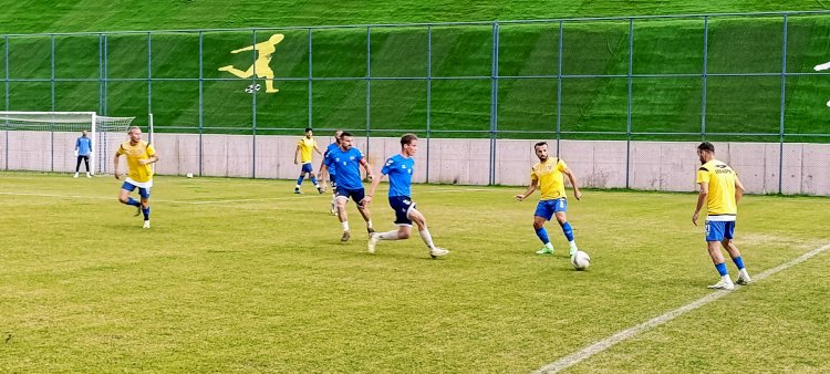 Bayburt Özel Idare Spor 2.Etap Çalişmalari Kapsaminda Dördüncü Hazirlik Maçini Erbaa Spor Ile Oynadi