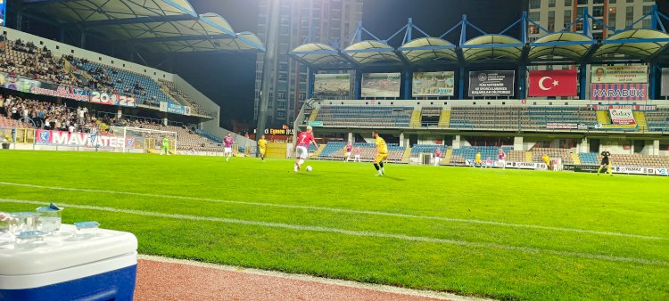 Bayburt Özel İdare spor, Osmaniye sporu tek golle avladı